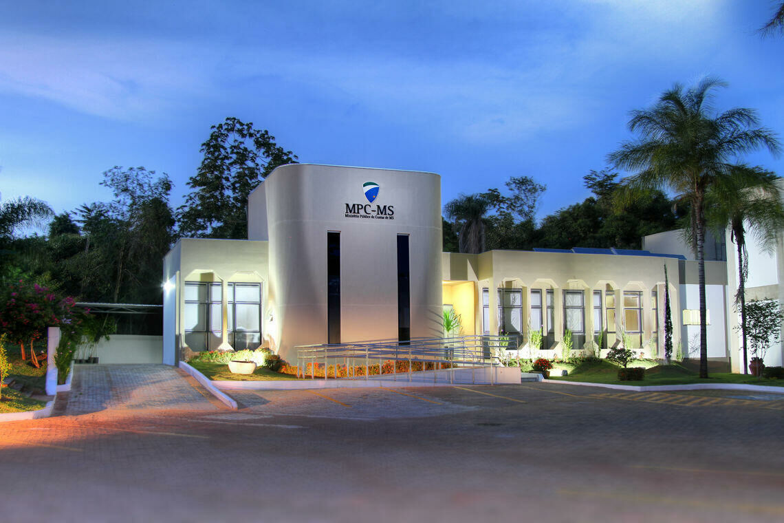 Imagem de compartilhamento para o artigo Prefeito de MS terá que explicar nomeação de servidora suspeita de ser “funcionária fantasma” da MS Todo dia